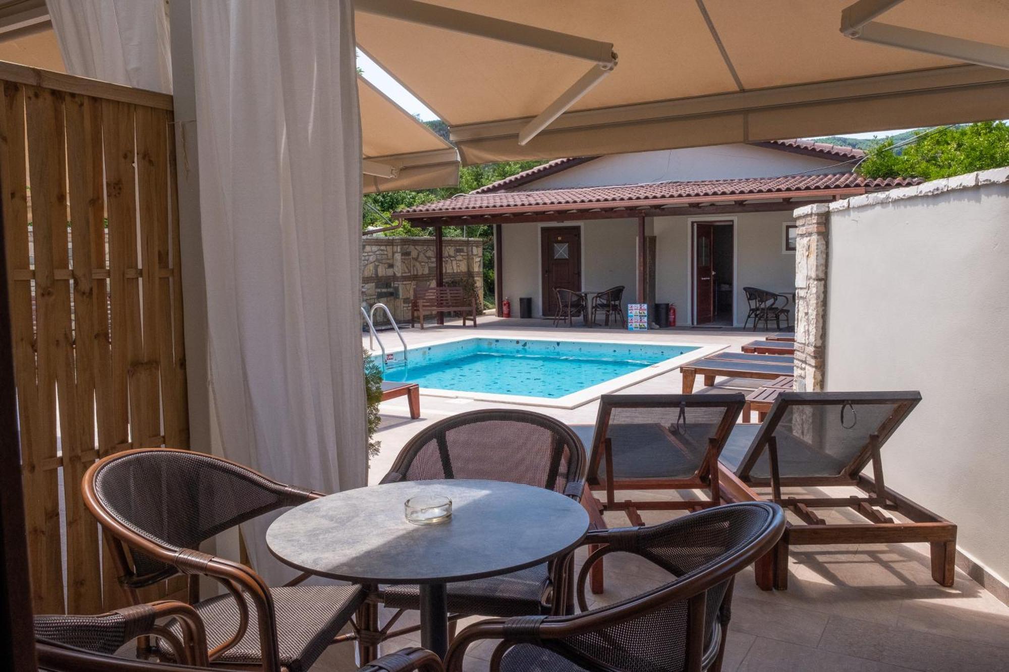 Sekreto - "S" Maisonettes & Studios Adults Only Parga Dış mekan fotoğraf